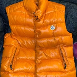 Moncler vest